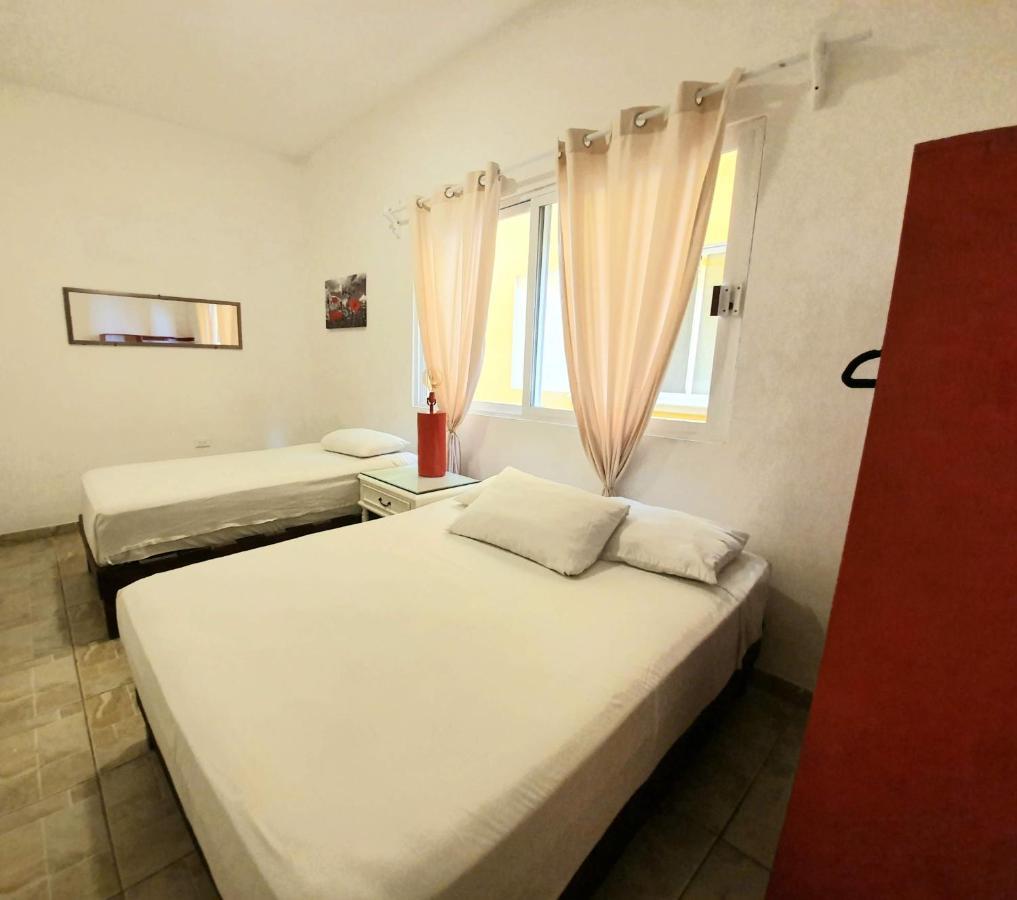 Hostal La Casona *